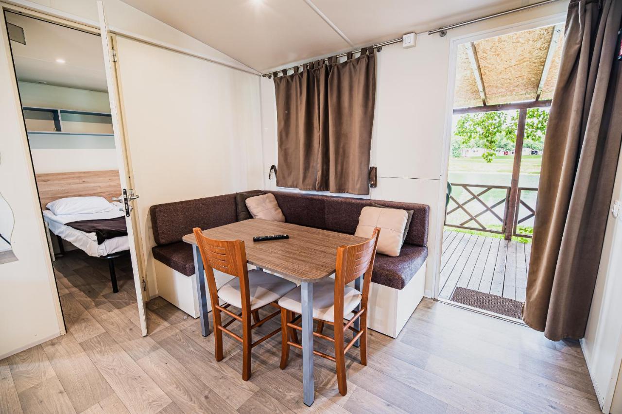 Lake View Mobile Homes With Thermal Riviera Tickets In Terme Catez 卡特兹奥布萨维 外观 照片