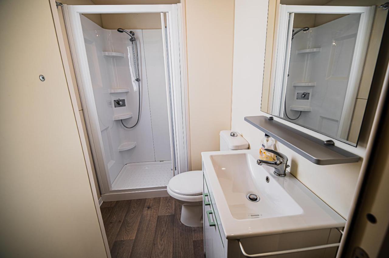 Lake View Mobile Homes With Thermal Riviera Tickets In Terme Catez 卡特兹奥布萨维 外观 照片