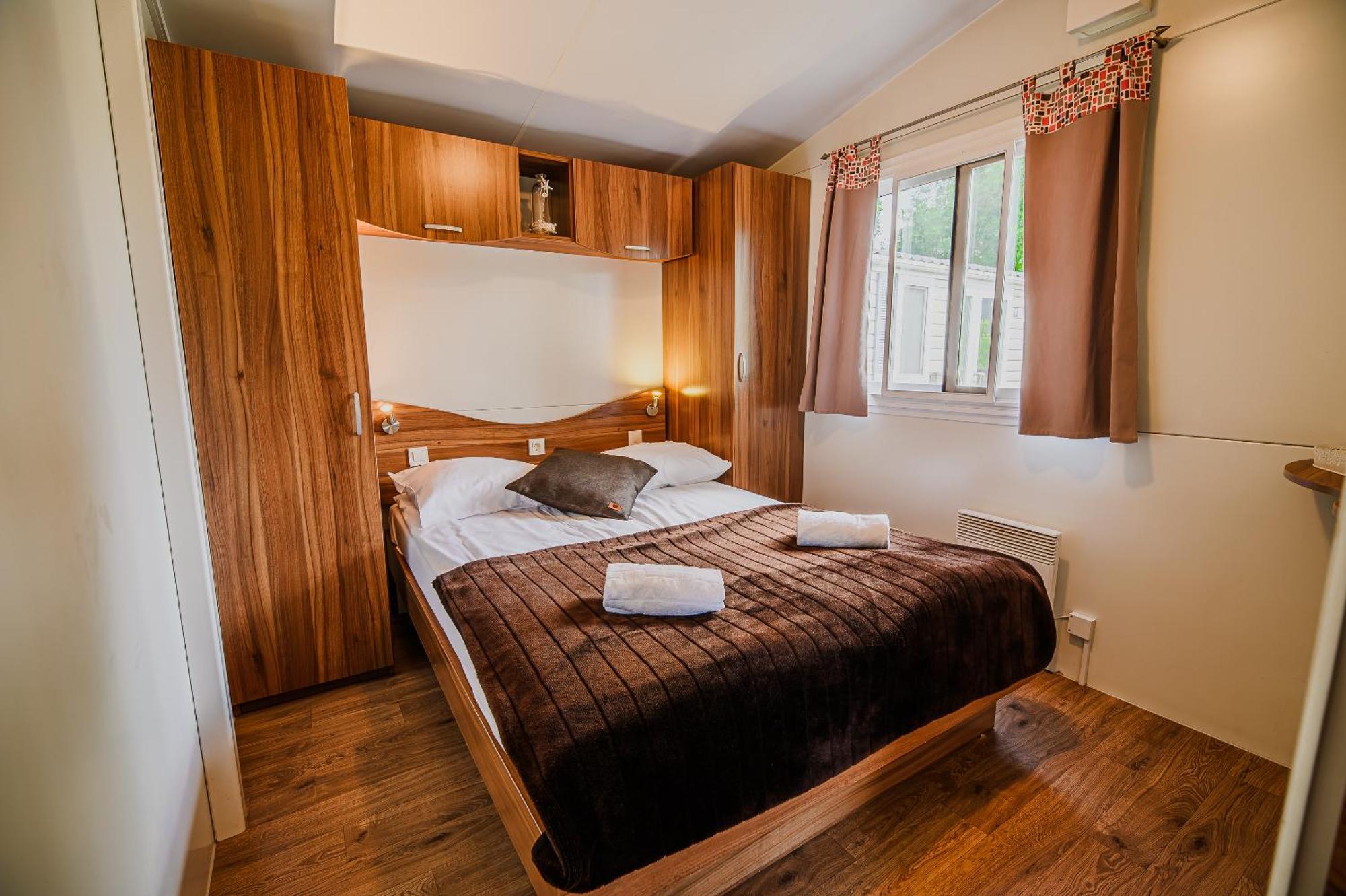 Lake View Mobile Homes With Thermal Riviera Tickets In Terme Catez 卡特兹奥布萨维 外观 照片